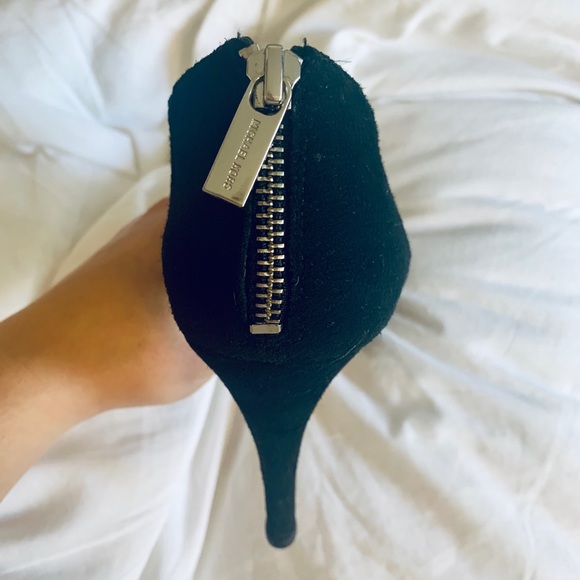 Micheal Kors shoes - Picture 4 of 6